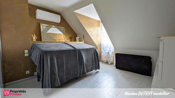 Maison 5 pièces 140m² - Piscine - Dépendance 150m²