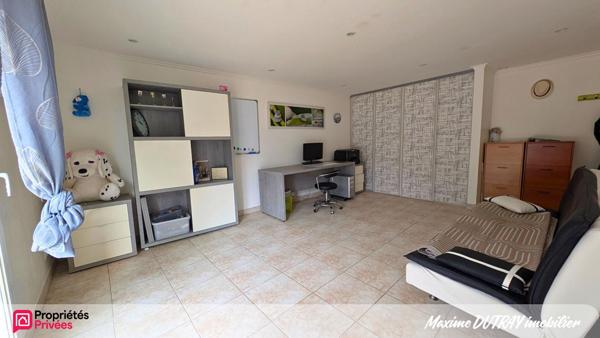 Maison 5 pièces 140m² - Piscine - Dépendance 150m²