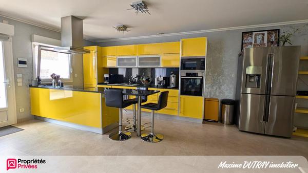 Maison 5 pièces 140m² - Piscine - Dépendance 150m²