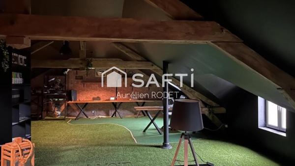 Maison de caractère 4 chambres.