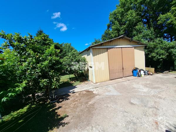 Saint-Pierre-d'Eyraud (24130) Maison 3 chambres Hangar métallique 120m2