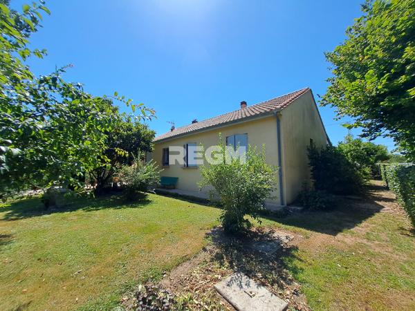 Saint-Pierre-d'Eyraud (24130) Maison 3 chambres Hangar métallique 120m2