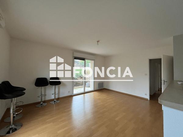Location Appartement 3 pièces 57.44 m² - 1 SQUARE ELSA TRIOLET Cholet 49300