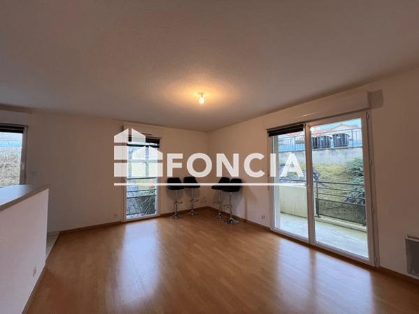 Location Appartement 3 pièces 57.44 m² - 1 SQUARE ELSA TRIOLET Cholet 49300
