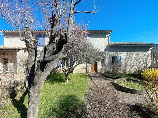 Dauphin maison 5 pièces, appartement indépendant  et garage