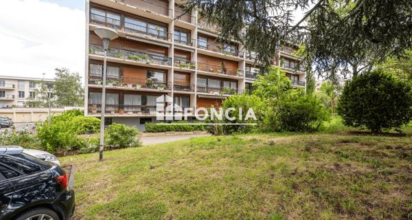 À vendre Appartement 4 pièces 90 m² - Le Plessis-robinson 92350