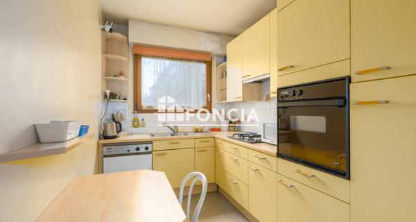 À vendre Appartement 4 pièces 90 m² - Le Plessis-robinson 92350