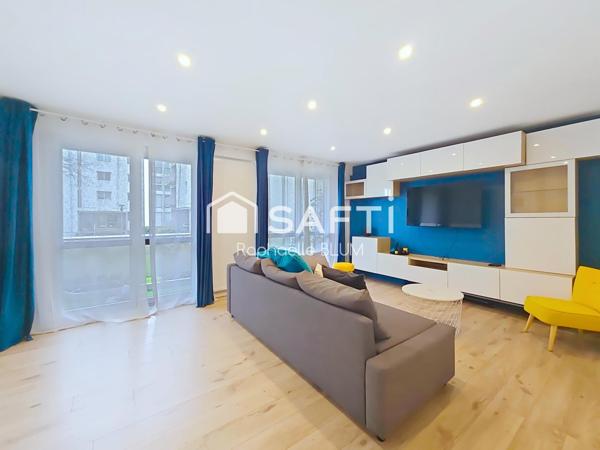 Appartement rénové proche centre ville .