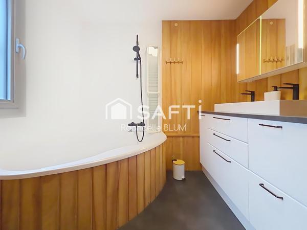 Appartement rénové proche centre ville .