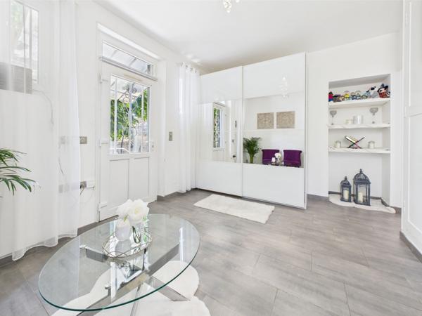 Corbeil-Essonnes (91100) Maison familiale 6 pièces – 130 m² – Jardin arboré et véranda – Corbeil-Essonnes