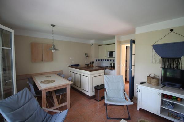Appartement T3 cabine, à LACANAU (33), au coeur du Golf