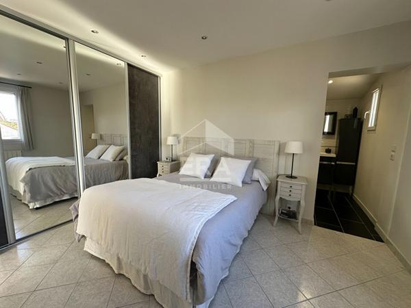 A VENDRE 83860 NANS LES PINS MAISON PLAIN PIED 167M² SUR 711 M² DE JARDIN CARPOT GARAGE STUDIO INDEPENDANT PISCINE ET CUISINE DETE