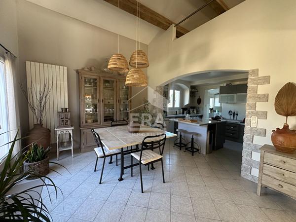 A VENDRE 83860 NANS LES PINS MAISON PLAIN PIED 167M² SUR 711 M² DE JARDIN CARPOT GARAGE STUDIO INDEPENDANT PISCINE ET CUISINE DETE