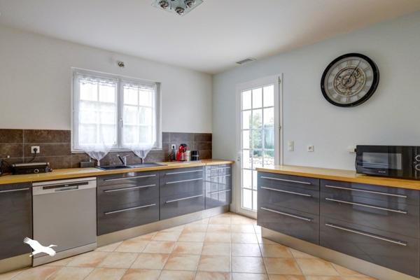 Maison à vendre |  Saint-Geniès-Bellevue |  4 pièces | 113 m²