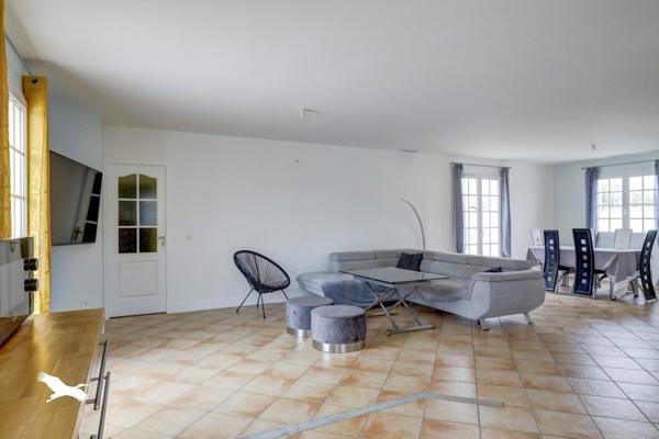 Maison à vendre |  Saint-Geniès-Bellevue |  4 pièces | 113 m²