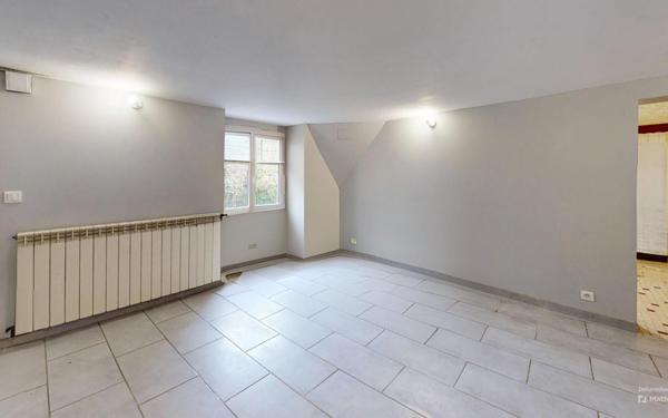 Maison à vendre    4 pièces •  Givry