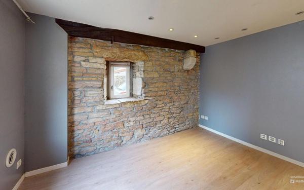 Maison à vendre    4 pièces •  Givry