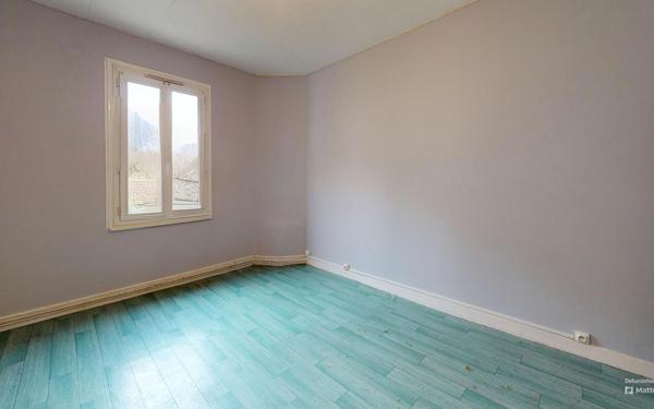 Maison à vendre    4 pièces •  Givry