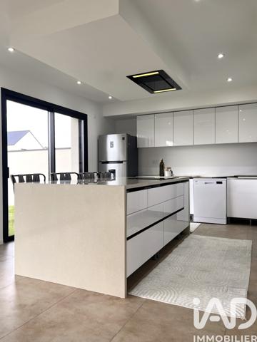 Maison à vendre 6 pièces 163 m² Loire-Authion