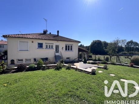 Maison à vendre 5 pièces 98 m² Saint-Aubin-le-Cloud