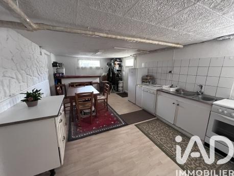 Maison à vendre 5 pièces 98 m² Saint-Aubin-le-Cloud