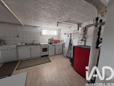 Maison à vendre 5 pièces 98 m² Saint-Aubin-le-Cloud