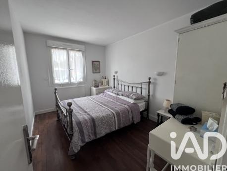 Maison à vendre 5 pièces 98 m² Saint-Aubin-le-Cloud