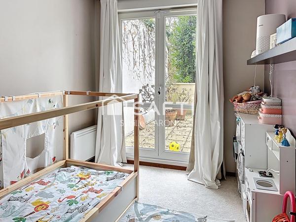 A 3 minutes à pied du Tram T2 Meudon-sur-Seine (18 minutes de La Défense), Ile Seguin