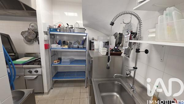 Restaurant à vendre 198 m² Tavers