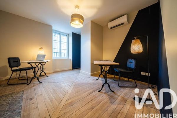 Restaurant à vendre 198 m² Tavers