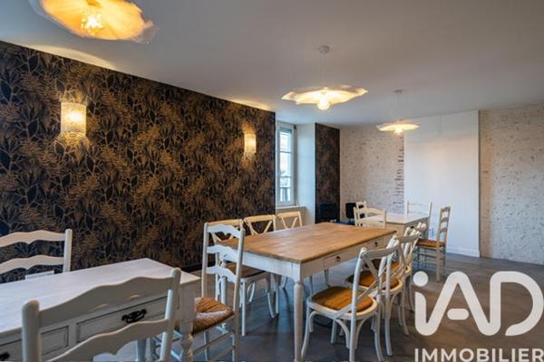Restaurant à vendre 198 m² Tavers