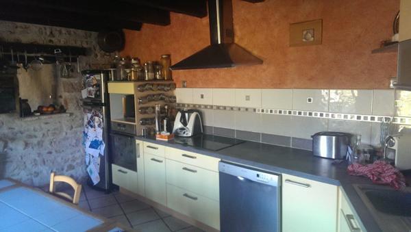 Maison à vendre à Celle Levescault - 7 pièces, 167 m²