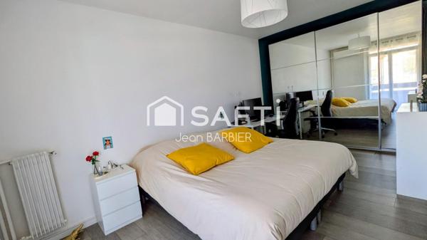 Toulon la Rode/ Mayol, bel et spacieux appartement de 103m², proches des commodités et du centre ville. Possibilité de garage ..