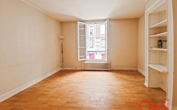 Appartement à vendre    3 pièces • 50,32 m2 Saint-Denis