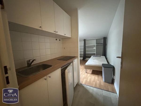 Appartement à vendre 1 pièce 13.6m² Tours (37000)
