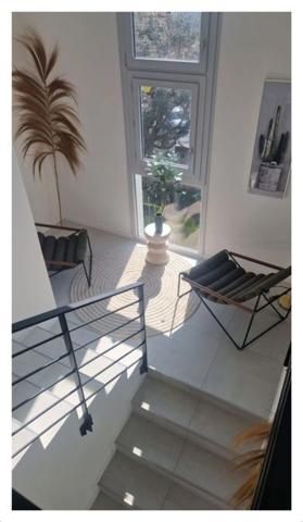 Dpt Alpes Maritimes (06), à vendre ANTIBES appartement duplex T4 de 110,7 m²
