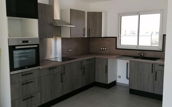 Maison à louer    4 pièces •  Saint-Perdon