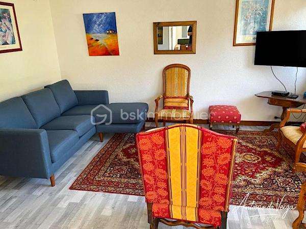 Immeuble commercial de 359 m²