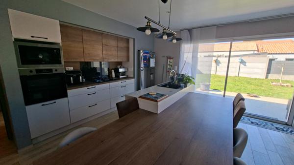 Maison Le Poire Sur Vie 6 pièce(s) 95 m2
