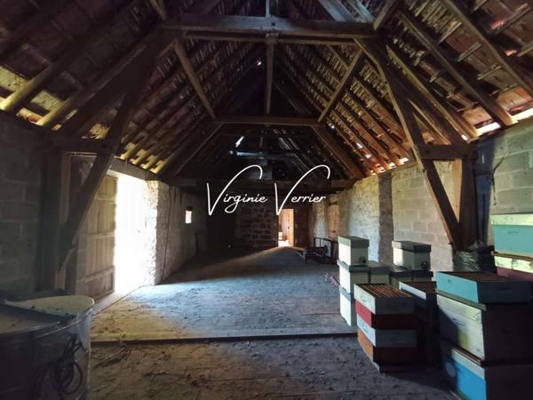 Bien immobilier à vendre 4 pièces de 200 m²