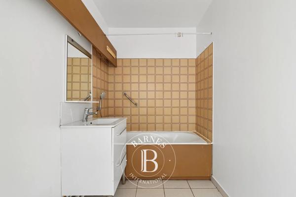 Paris 19ème, Appartement 1 Chambre -  49 m² à vendre