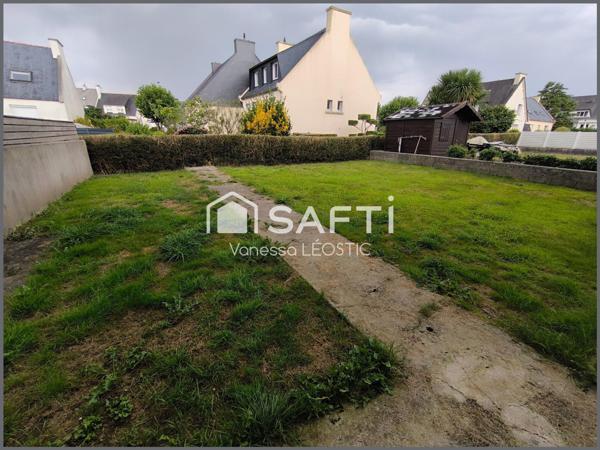 VANESSA LEOSTIC SAFTI VOUS PRESENTE