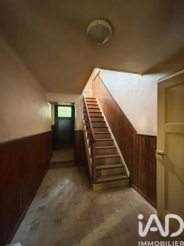 Immeuble à vendre 257 m² Ippling