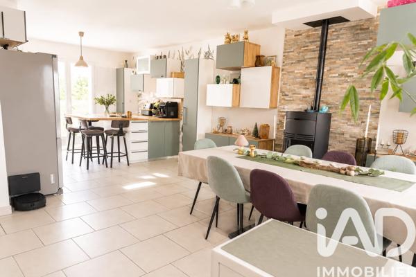 Maison à vendre 5 pièces 105 m² Fontenay-Trésigny