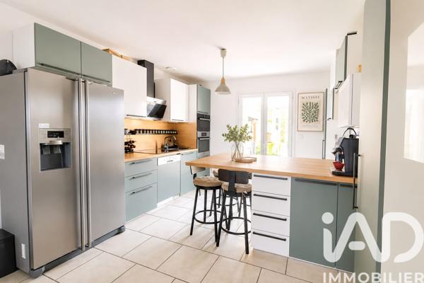 Maison à vendre 5 pièces 105 m² Fontenay-Trésigny