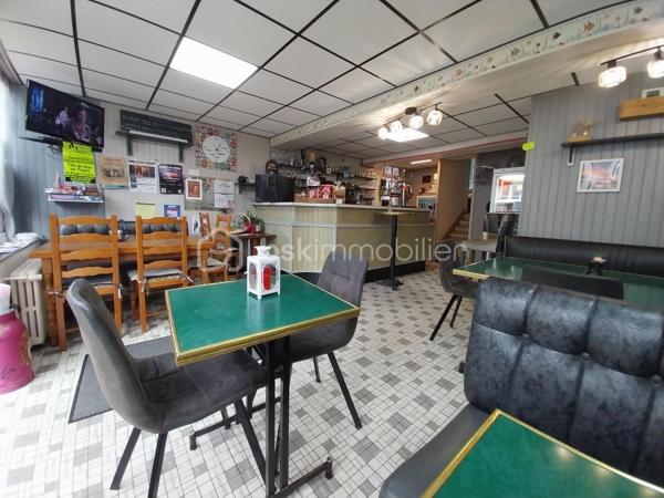 Immeuble mixte de 159 m²