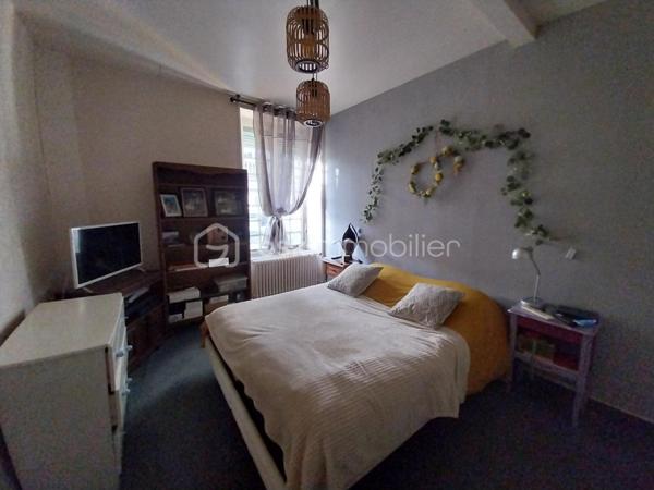 Immeuble mixte de 159 m²