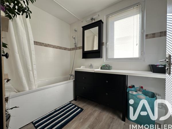 Appartement à vendre 4 pièces 81 m² Cergy