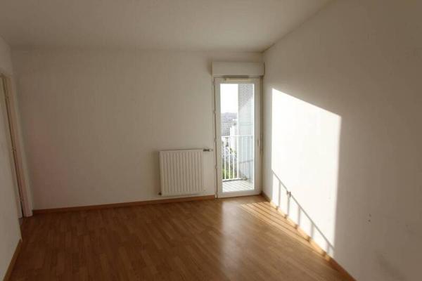Appartement 4 pièces                                        - 44000 Nantes Réf : 12231