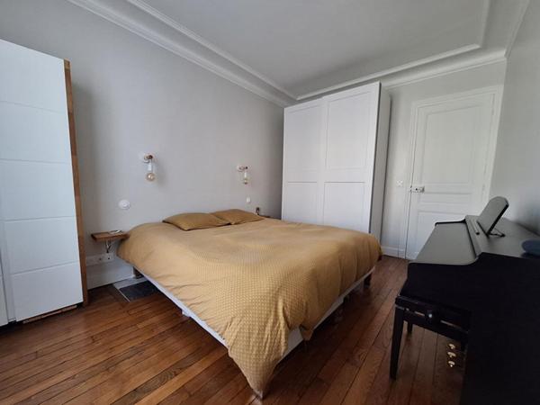 Appartement Noisy Le Sec 2 pièces, rénové 50.23 m2 179900